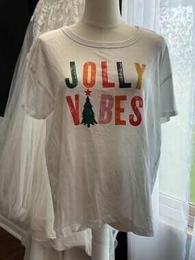 Old Navy Jolly Vibes Christmas Graphic T-Shirt White Short Sleeve Women's Medium